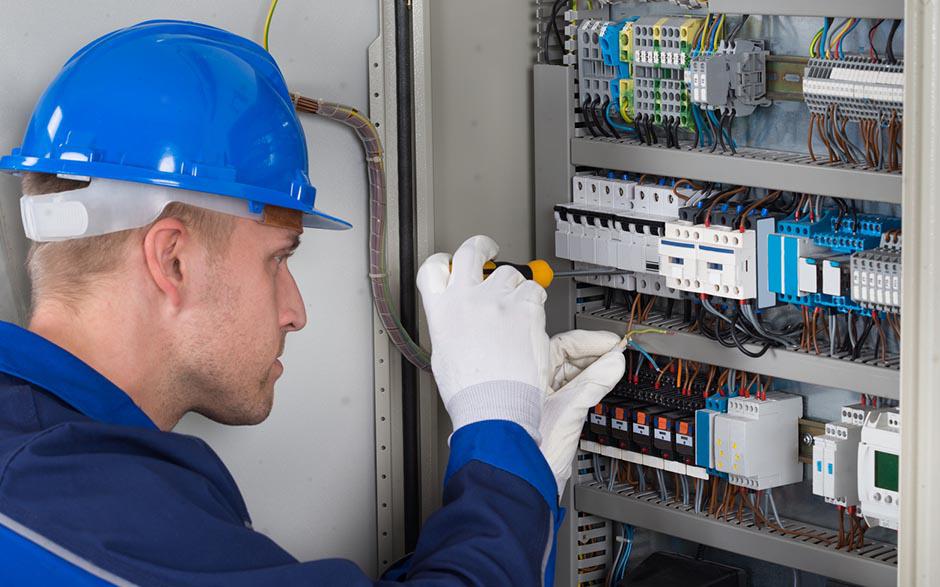 tarif horaire d'un électricien Éragny